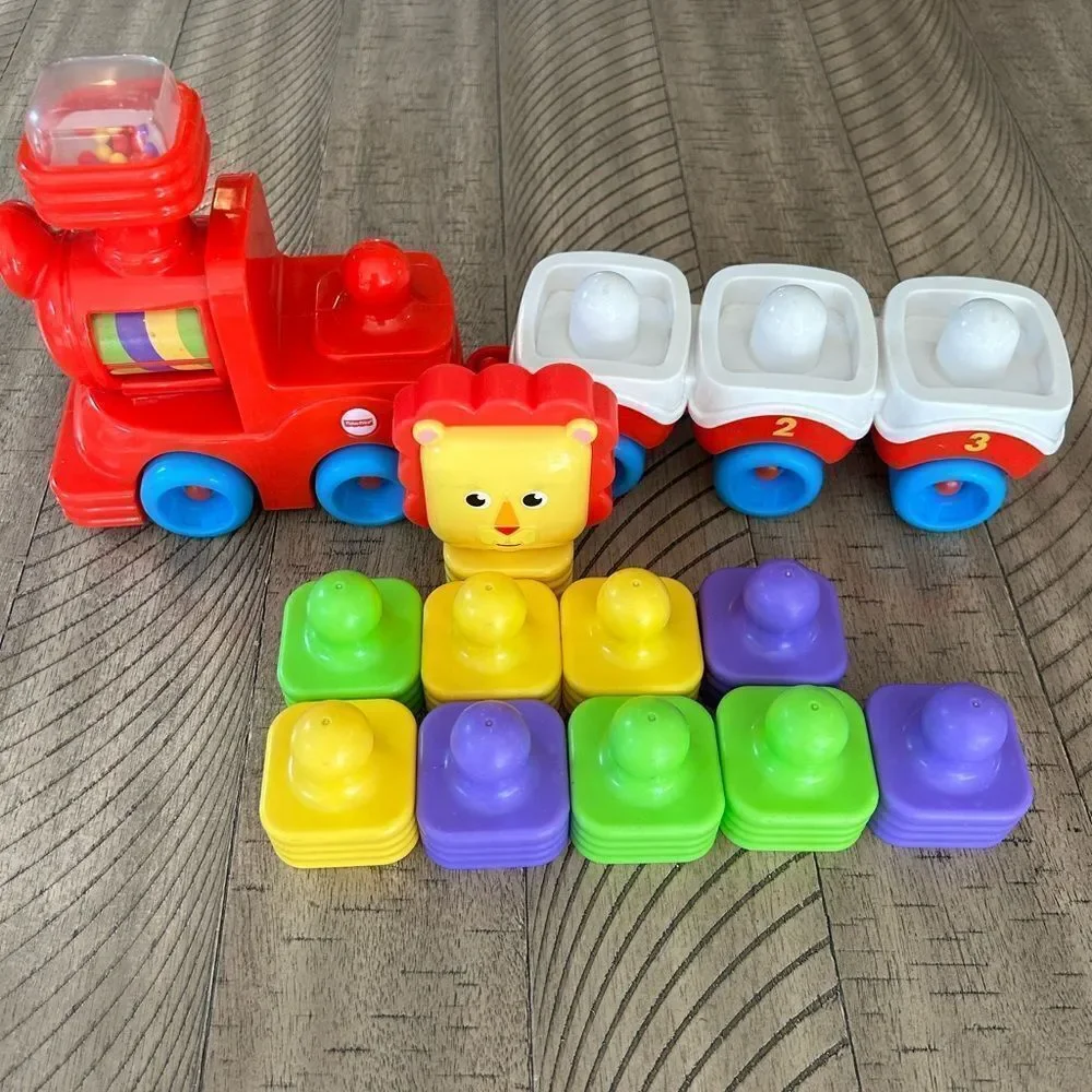 Easy as 1 2 3 CLASSIC Choo Choo Train 🚂 and Blocks Toy Set Tiger🐯& 9 blocks!